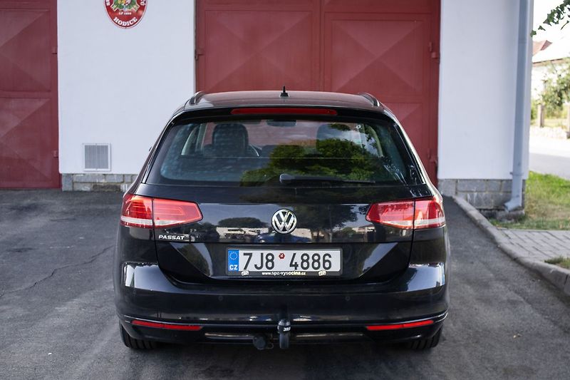 Volkswagen Passat - fotka 6 z 32