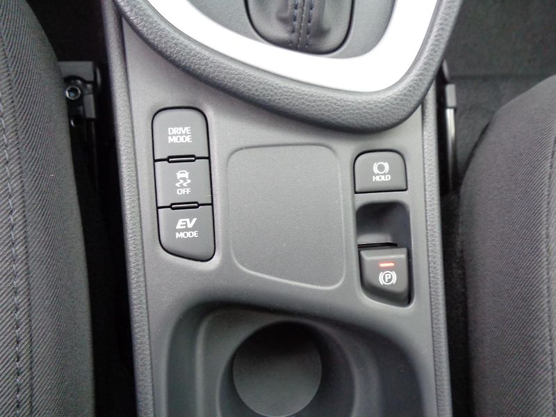 Mazda 2 Hybrid (2025) 1,5 AT Center-line - fotka 19 z 23
