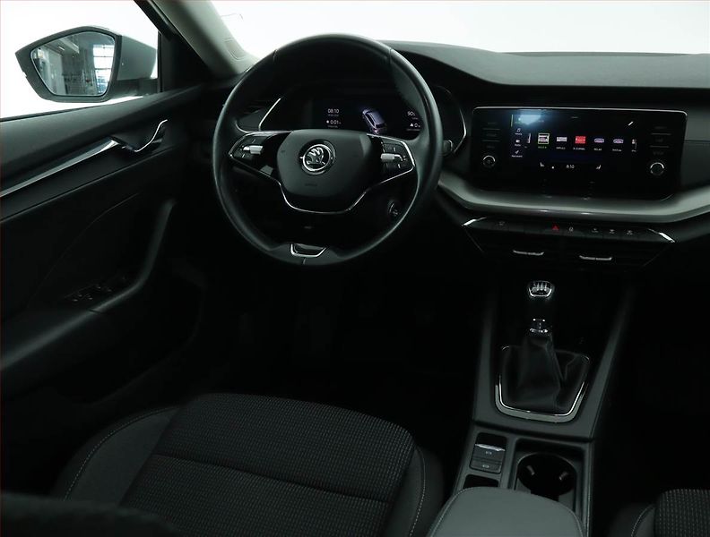 Škoda Octavia (2022) Ambition 2.0 TDI, ČR,1.maj - fotka 7 z 15