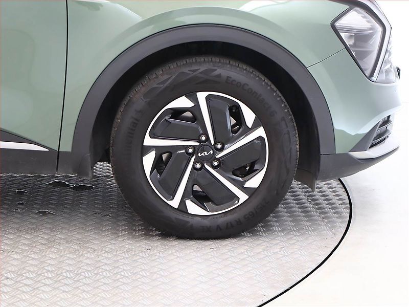 Kia Sportage (2022) 1.6 T-GDI - fotka 13 z 17