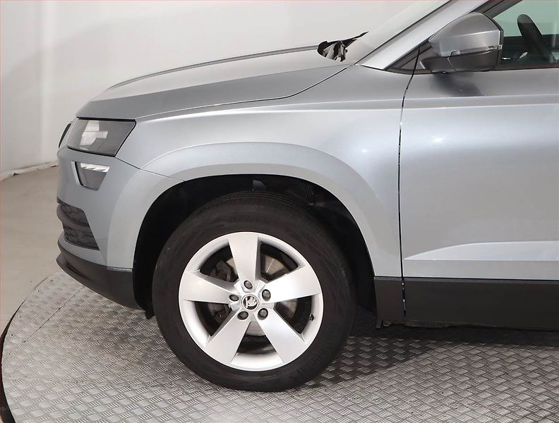 Škoda Karoq (2020) 1.6 TDI, Tempomat - fotka 14 z 15