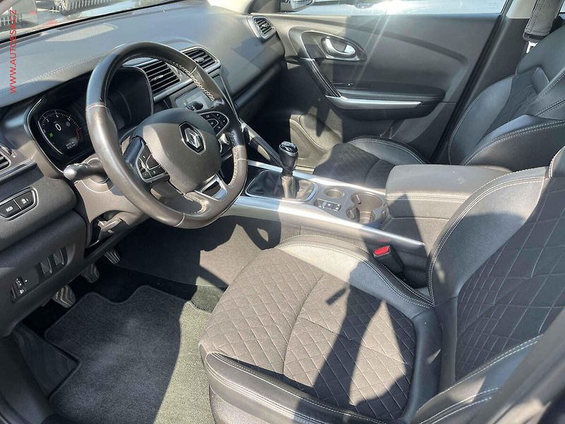 Renault Kadjar (2021) 1.3TCE, 1.maj,ČR, LED, navi - fotka 9 z 15