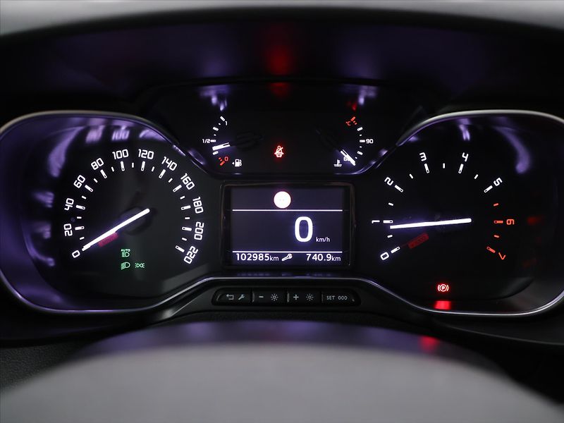 Toyota ProAce City Verso 1,5 D-4D 130k Aut. CZ Family - fotka 17 z 38