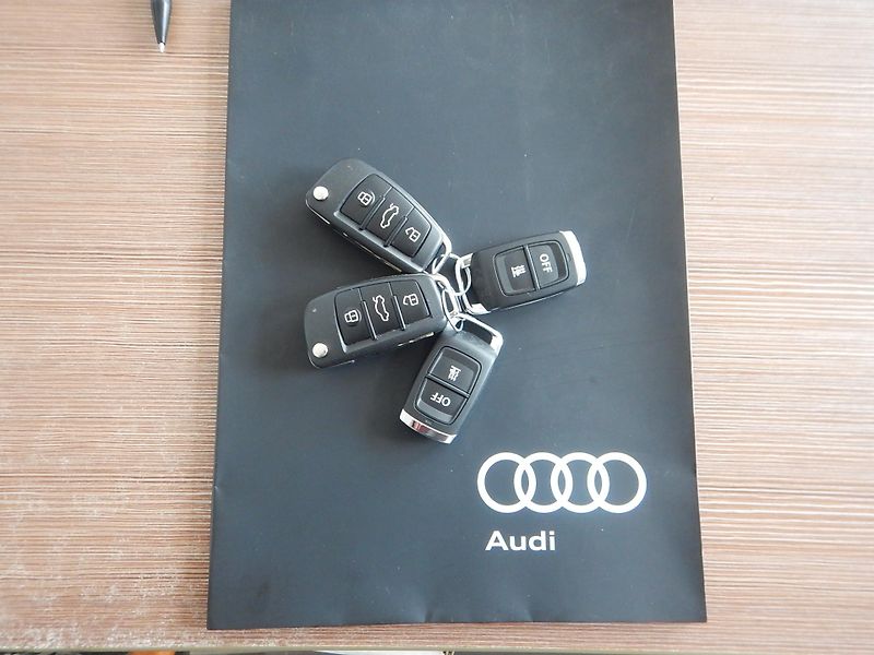 Audi Q3 S-LINE 1.5 TFSI, ČR, DSG - fotka 31 z 31