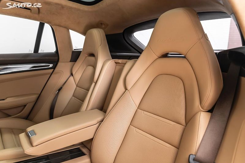 Porsche Panamera Turbo S E-Hybrid*CZ*záruka - fotka 9 z 41
