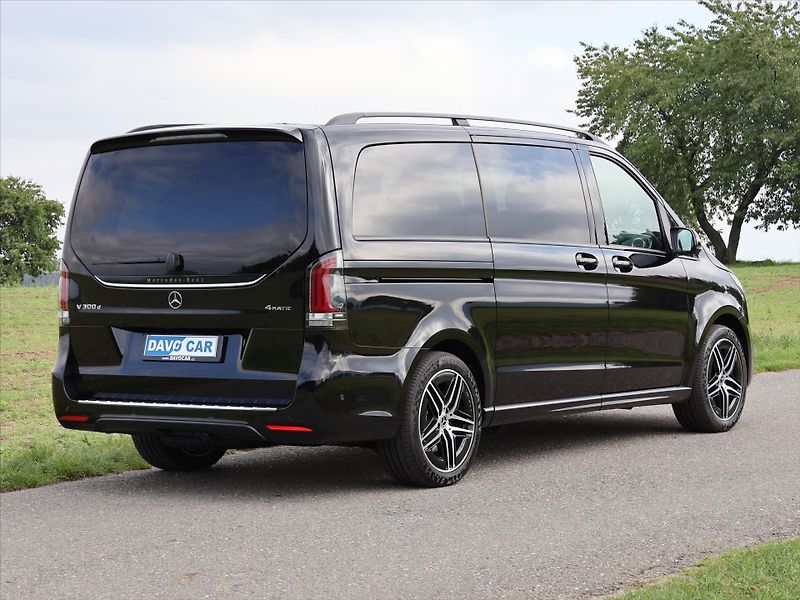 Mercedes-Benz Třídy V 2,0 300d 4Matic Long Exclusive - fotka 7 z 54