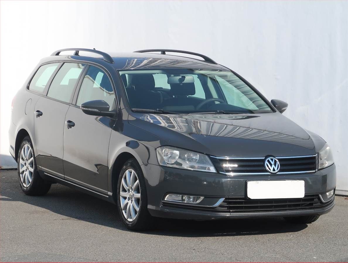 Volkswagen Passat 1.6 TDI, Tempomat