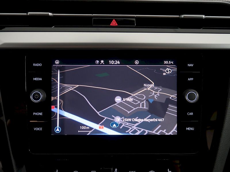 Volkswagen Arteon (2023) SB R-LINE 2.0 TDI 147KW DSG ZÁ - fotka 26 z 37
