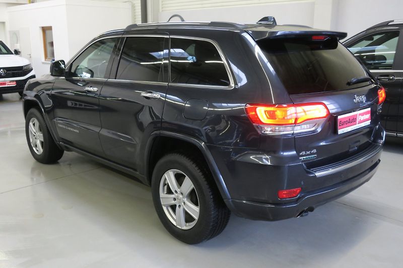Jeep Grand Cherokee (2016) 3.0TD V6 140 kW ČR VZDUCH - fotka 2 z 50