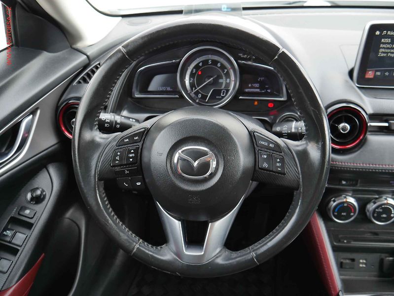 Mazda CX-3 (2016) 2.0i, ČR, Navi, park. kamera - fotka 13 z 21