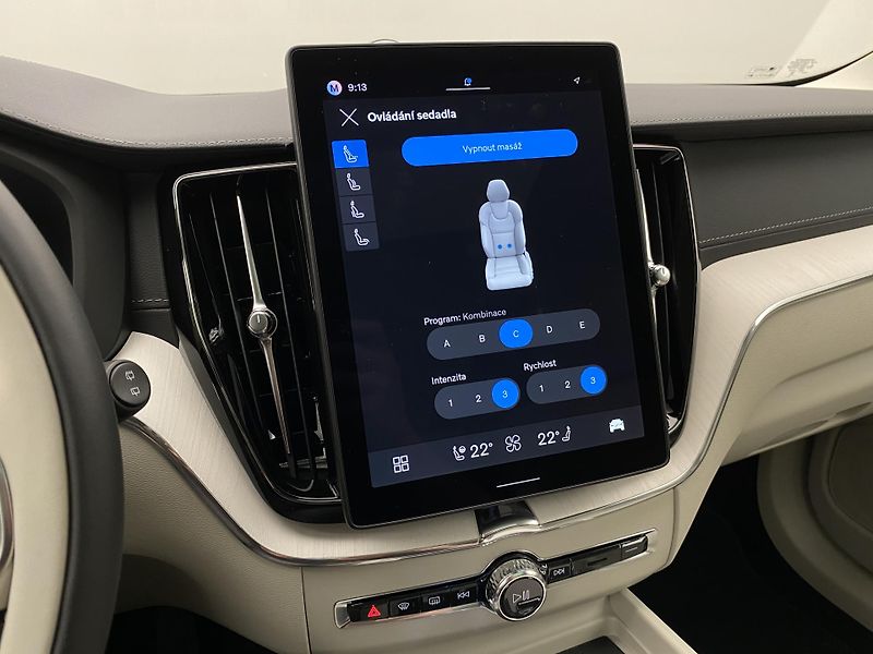 Volvo XC60 T8 AWD RECHARGE DARK ULTRA CZ - fotka 59 z 64