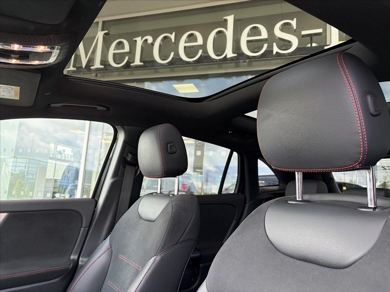 Mercedes-Benz GLA 200*AMG paket - fotka 7 z 30