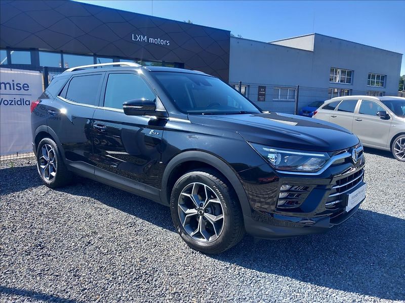 SsangYong Korando 1,5 T-GDI STYLE+ - fotka 1 z 21
