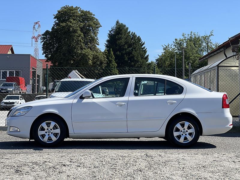Škoda Octavia 1.6TDi 77kw TEMPOMAT ALU ČR  - fotka 4 z 35