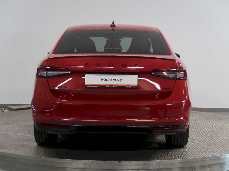 Škoda Superb (2025) SPORTLINE 2.0TSI 195KW 4x4 DSG - fotka 9 z 48