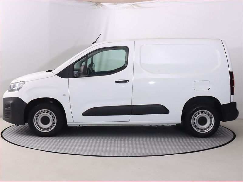 Citroën Berlingo (2022) 1.5 BlueHDi, DPH - fotka 3 z 13