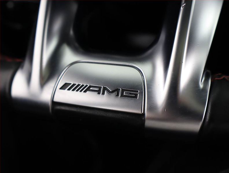 Mercedes-Benz Třídy E (2018) E 53 AMG 4MATIC+ - fotka 24 z 27