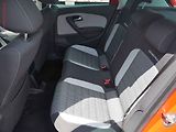 Volkswagen Polo (2011) 1.2TSi Cross, AC, výhřev sed - náhled 10