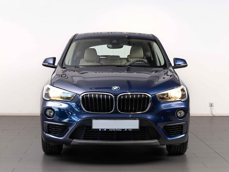 BMW X1 sDrive 18i - fotka 2 z 21