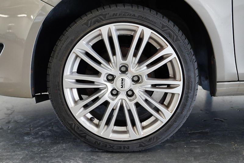Škoda Roomster - fotka 10 z 22