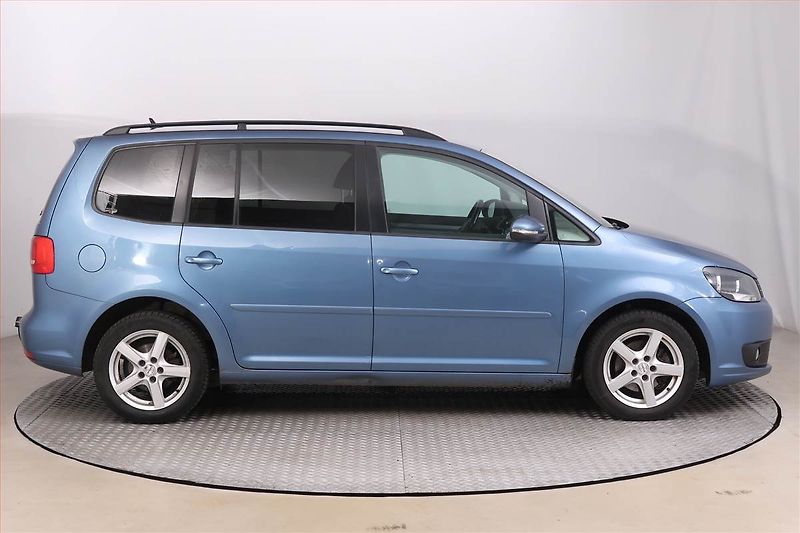 Volkswagen Touran (2011) 1.6 TDI, Tempomat - fotka 6 z 14