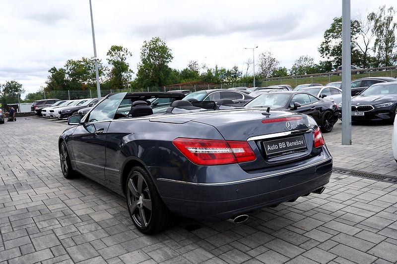 Mercedes-Benz Třídy E E 350 CDI, cabrio,automat,kůže - fotka 11 z 45