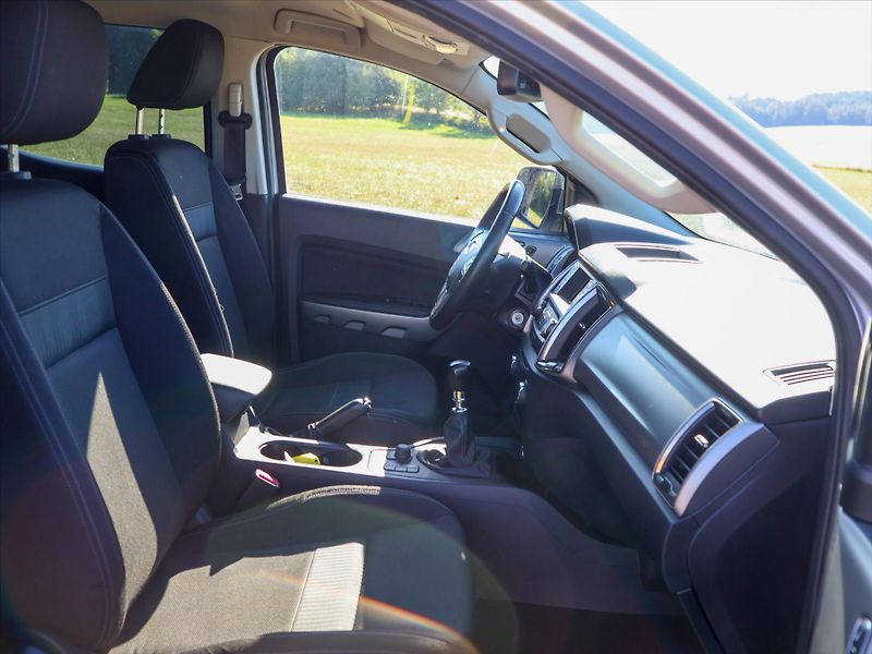 Ford Ranger 2,0 TDCi 125kW tažné CZ DPH - fotka 10 z 31