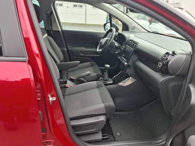 Citroën C3 Aircross (2022) 1,2 PureTech 110k MAN6 - fotka 18 z 28
