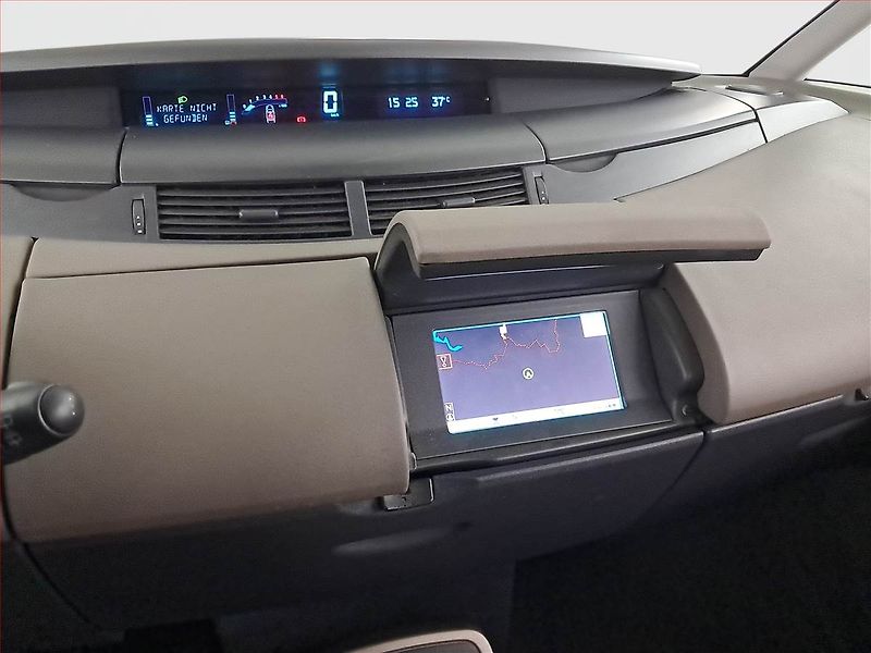 Renault Espace (2005) 1.9 dCi, Tažné, rezervace - fotka 12 z 20