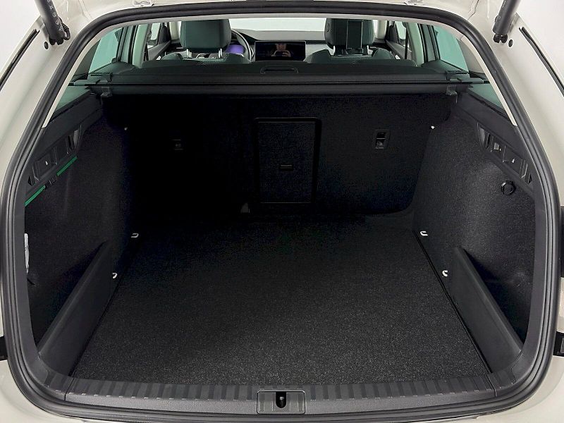 Škoda Octavia (2025) Combi 2.0TDI 85kW Top Selectio - fotka 27 z 31