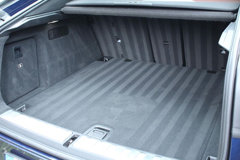 BMW X6 xDrive30d Mpaket - fotka 22 z 25