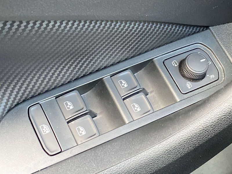 Škoda Scala (2025) 1.0 TSI DSG Monte Carlo - fotka 24 z 36