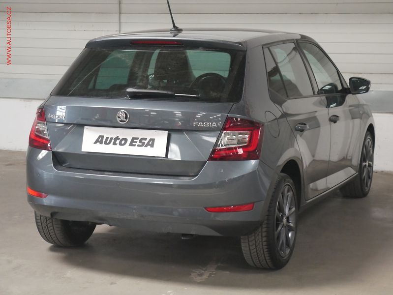Škoda Fabia (2019) 1.0 MPi, Soleil, LED, navi - fotka 6 z 22