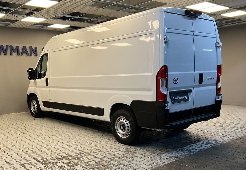 Toyota Proace Max 2.2 AT ACTIVE L3H2 - fotka 13 z 16