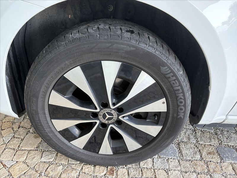Mercedes-Benz Vito 119CDI 4M Tourer SELECT L - fotka 24 z 25