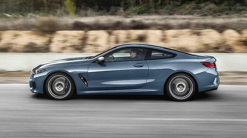BMW řady 8.