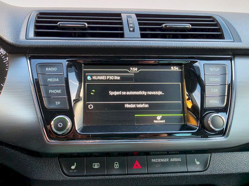 Škoda Fabia (2016) 1,2TSI 66KW STYLE*REZERVACE - fotka 12 z 29