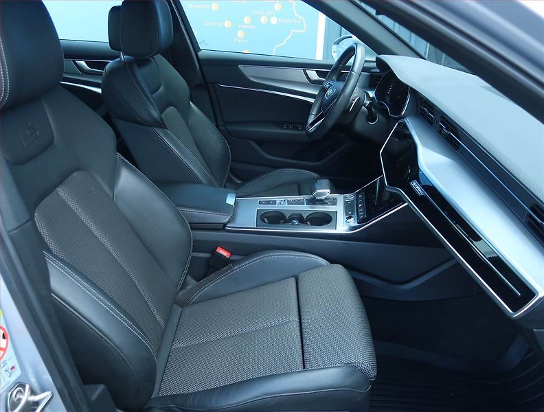 Audi A6 (2019) S line 40 TDI - fotka 9 z 26