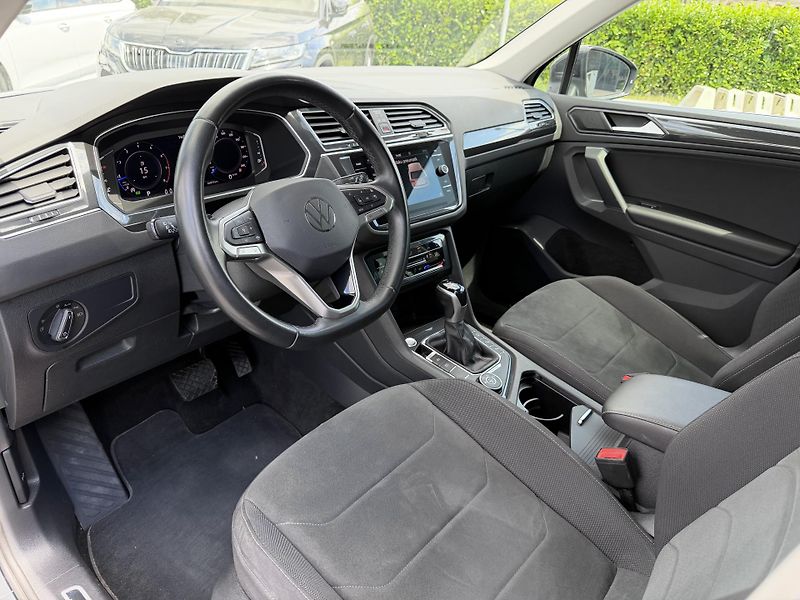 Volkswagen Tiguan (2022) 2.0 tsi 140 kw/4x4/záruka/DPH - fotka 15 z 21