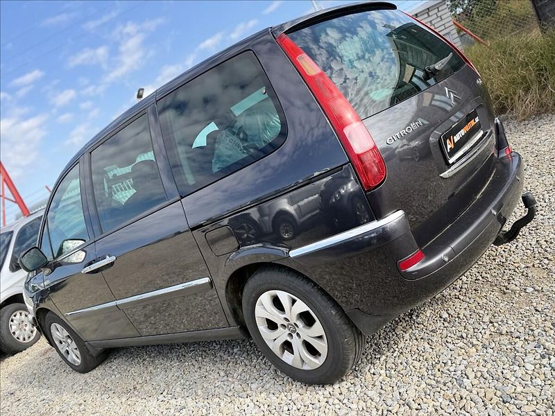 Citroën C8 2,0 HDI 100kW XENONY,TAŽNÉ - fotka 7 z 27