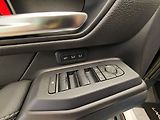 Toyota Land Cruiser 2.8L Diesel Executive 4x4 - náhled 23