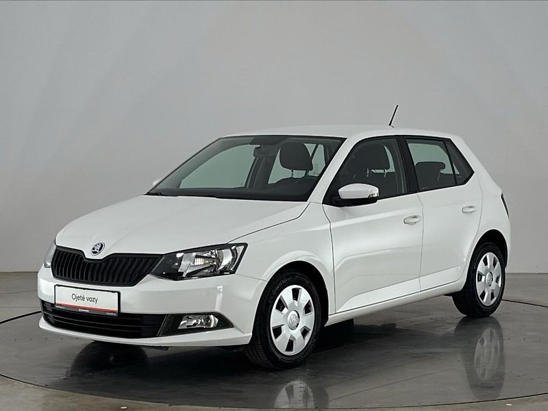 Škoda Fabia Active - fotka 1 z 27