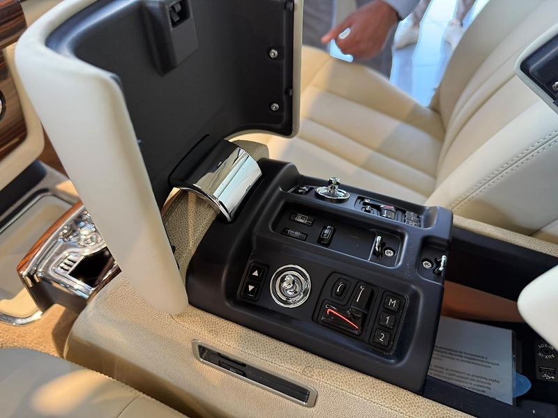 Rolls-Royce Phantom - fotka 31 z 31