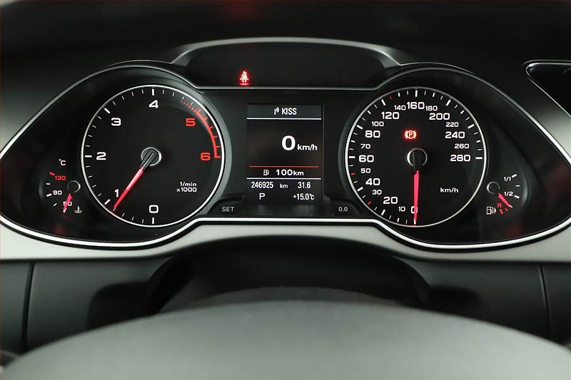 Audi A4 (2014) S-Line 2.0 TDI, 4X4, Automat - fotka 11 z 21