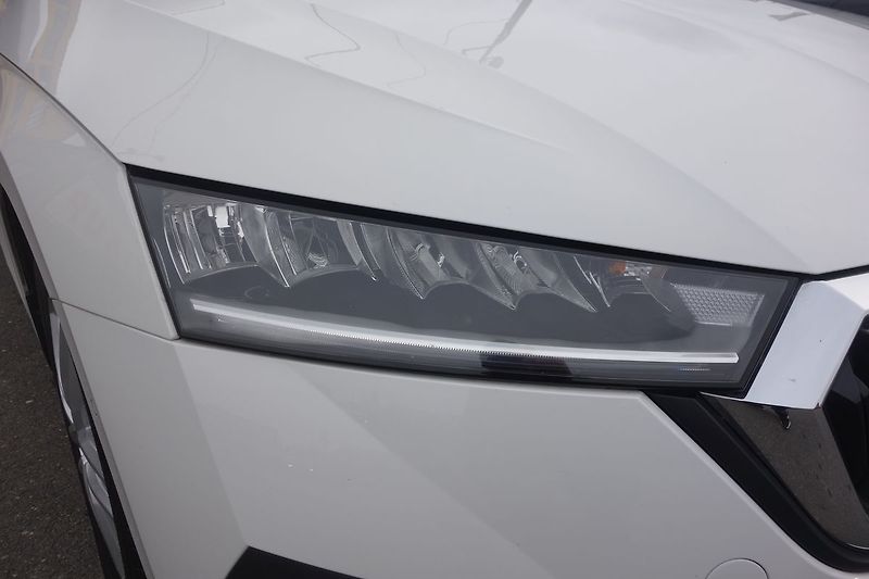 Škoda Octavia 2,0TDi 85kW Style !Koup v ČR! - fotka 34 z 36