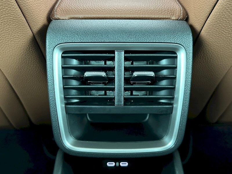 Škoda Octavia (2025) Combi 1.5TSI 110kW Exclusive S - fotka 31 z 35