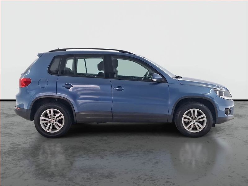 Volkswagen Tiguan (2013) 2.0 TDI, Tempomat - fotka 6 z 22