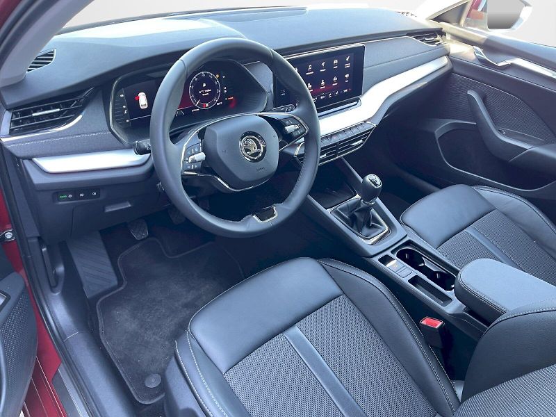 Škoda Octavia (2024) 1.5 TSI 110kW Style Plus combi - fotka 5 z 34