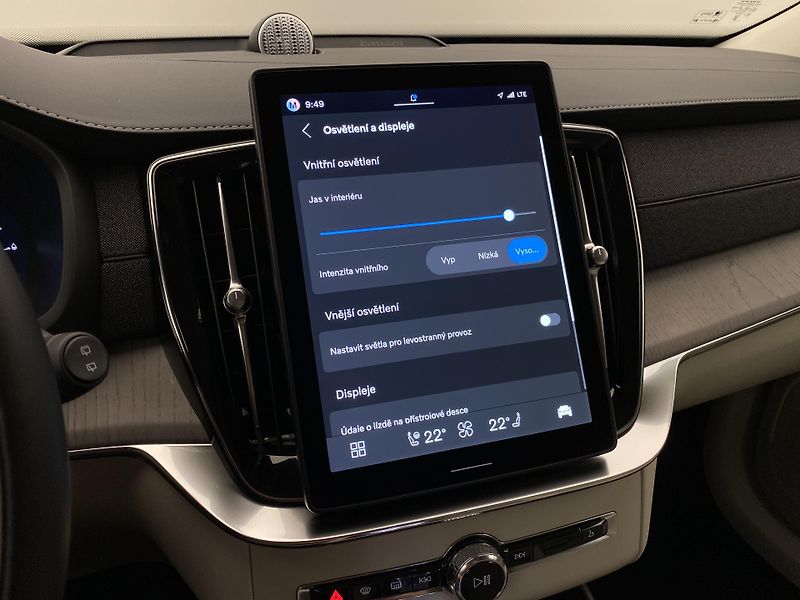 Volvo XC90 T8 AWD RECHARGE BRIGHT PLUS 7m - fotka 58 z 69