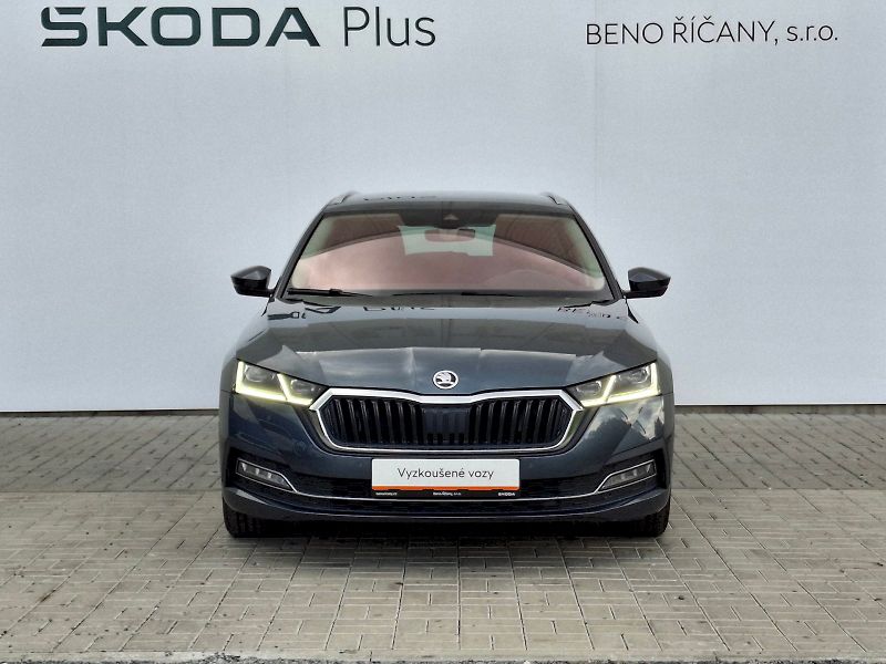 Škoda Octavia (2021) Combi Stale Plus DSG 4x4 2,0TD - fotka 4 z 35